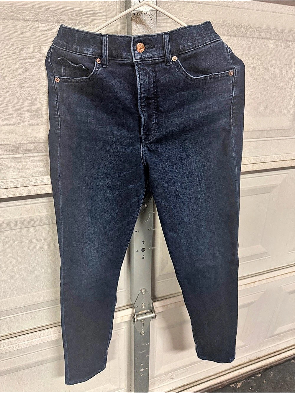 Express High Waisted Skinny Jeans in size 8 regular length